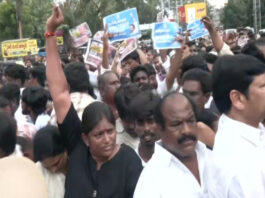 బెజవాడలో వైసీపీ రౌడీయిజం..!