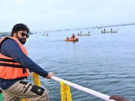 గోదావరి తీరానికి పవన్, అభివృద్ధి హారతి..!