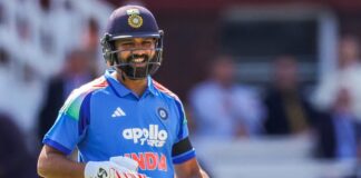 బీసీసీఐ రివ్యూ మీటింగ్లో రోహిత్ రిటైర్మెంట్ బాంబ్..?