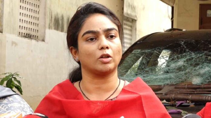 Ambati-Mounika