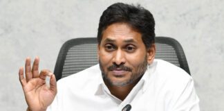 ఉత్తరాంధ్ర వలసలకు చెక్ పెట్టేందుకు జగన్ మార్క్ డ్రామా బీసీ గర్జన..?