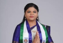 మమతా బెనర్జీ ఫార్ములా ఫాలో అవుతున్న బొత్సా అనూష..!